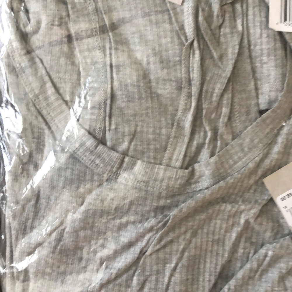 💥HP🔥Chelsea28 Sleeveless Cover Up Dress - Picture 4 of 6